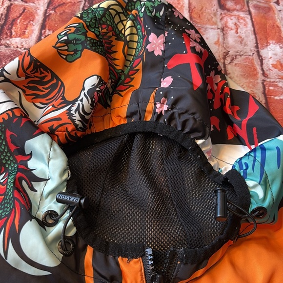 REASON Jacket - Picture 3 of 12